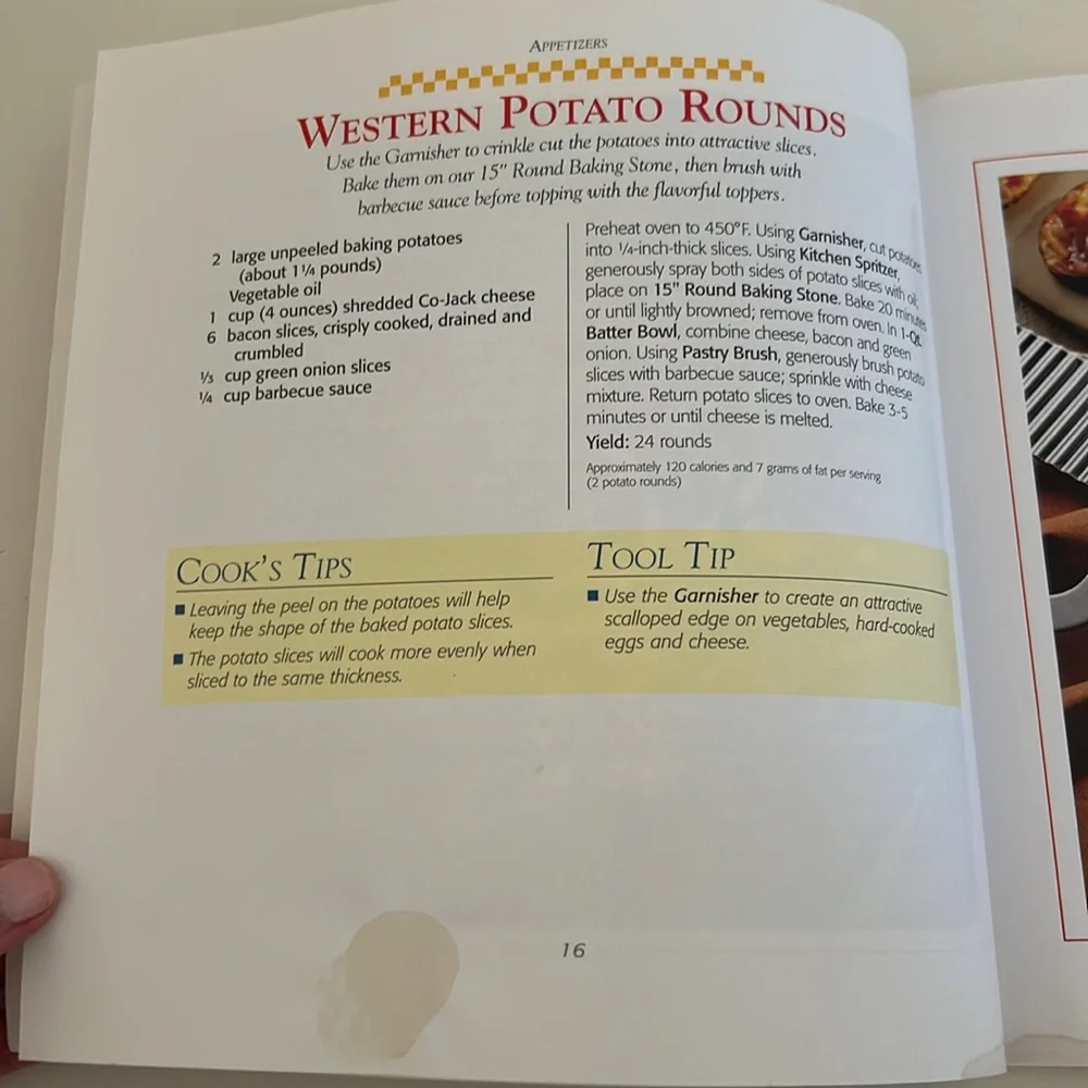 The Pampered Chef Doris Christopher's Stoneware Sensations Paperback Cookbook